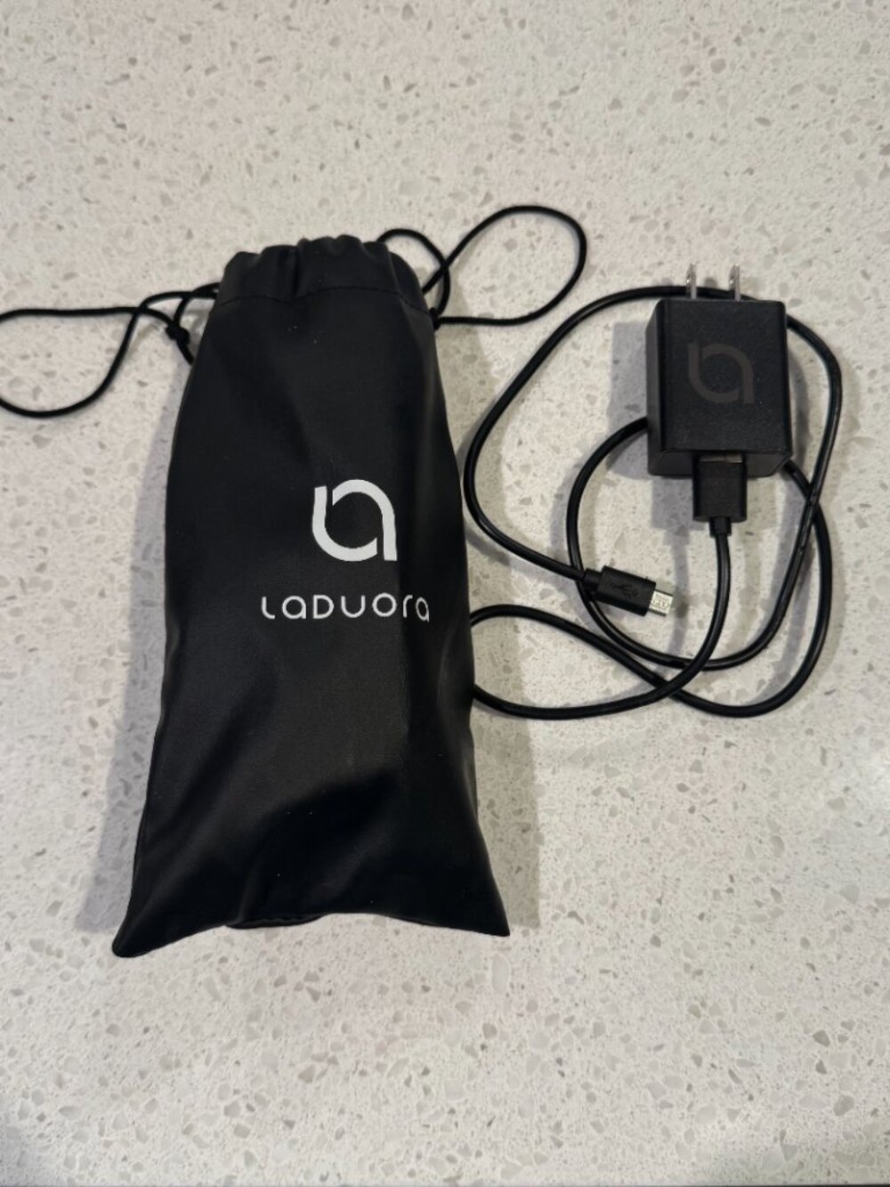 Laduora DUO 4-in-1 Pod Based Scalp & Hair Care Device - Picture 8 of 8